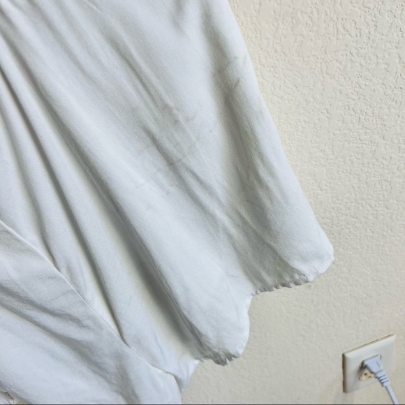 NWT LF Millau Caged Ladder White Drawstring Linen Beach Romper - Picture 6 of 10